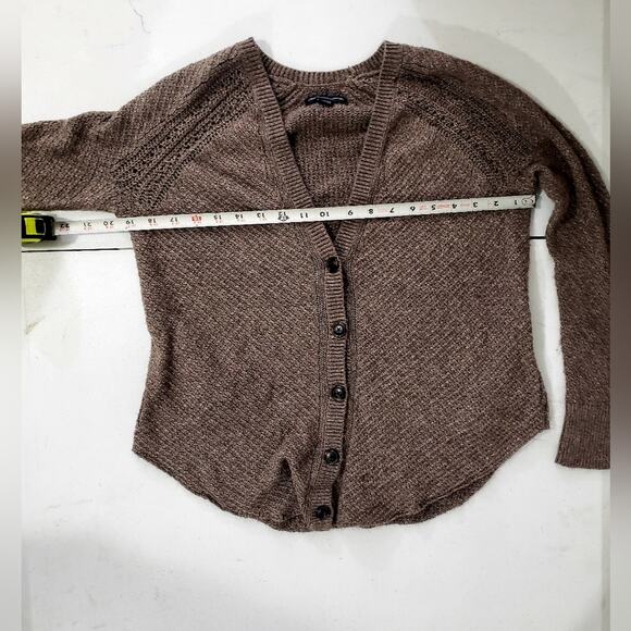 American Eagle Outfitter brown light knit long sleeve Cardigan size small - Picture 11 of 13